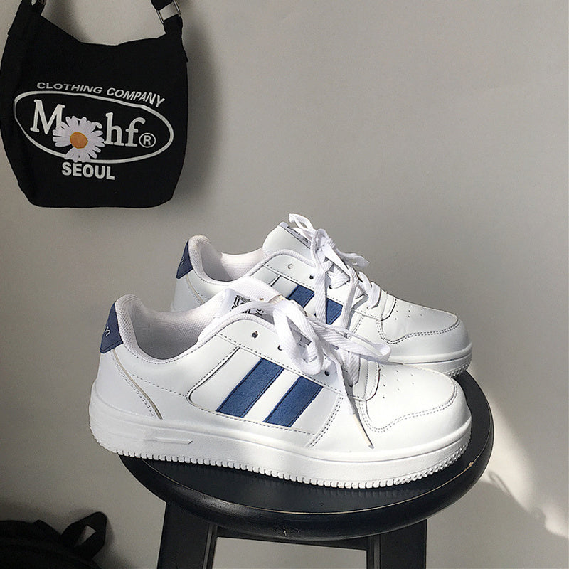 Low Cut Small White Shoe Man